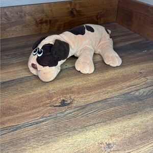 Vintage 1980s pound puppy